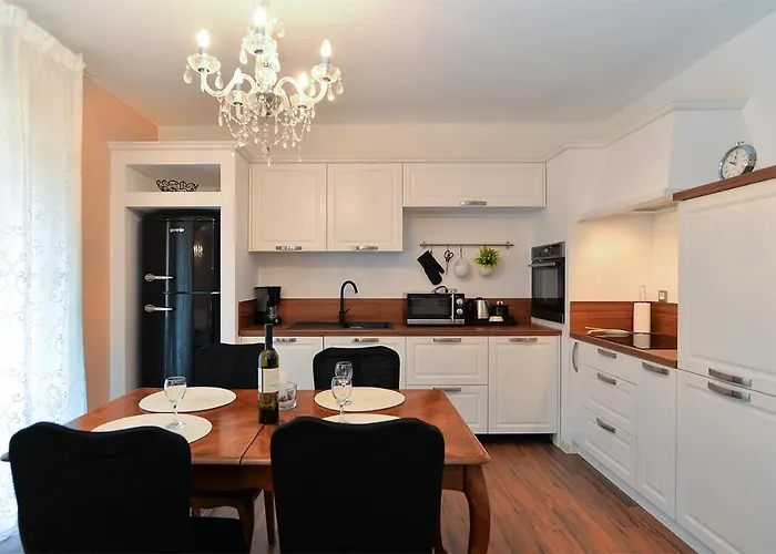 Marija 1089 Пореч