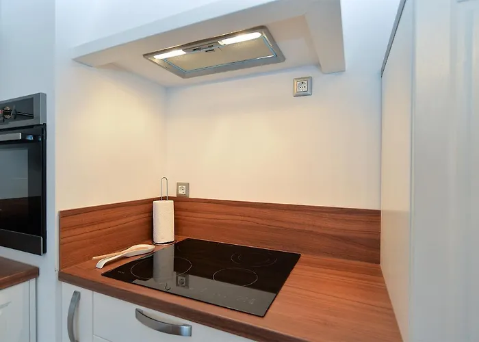 Marija 1089 * Пореч