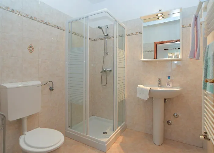 Marija 1089 Пореч