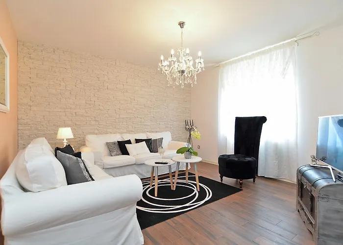 Marija 1089 Пореч