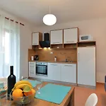 Marija 1089 Apartman Porec