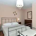 Marija 1089 Porec