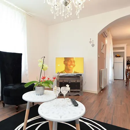 Apartamento Marija 1089 *